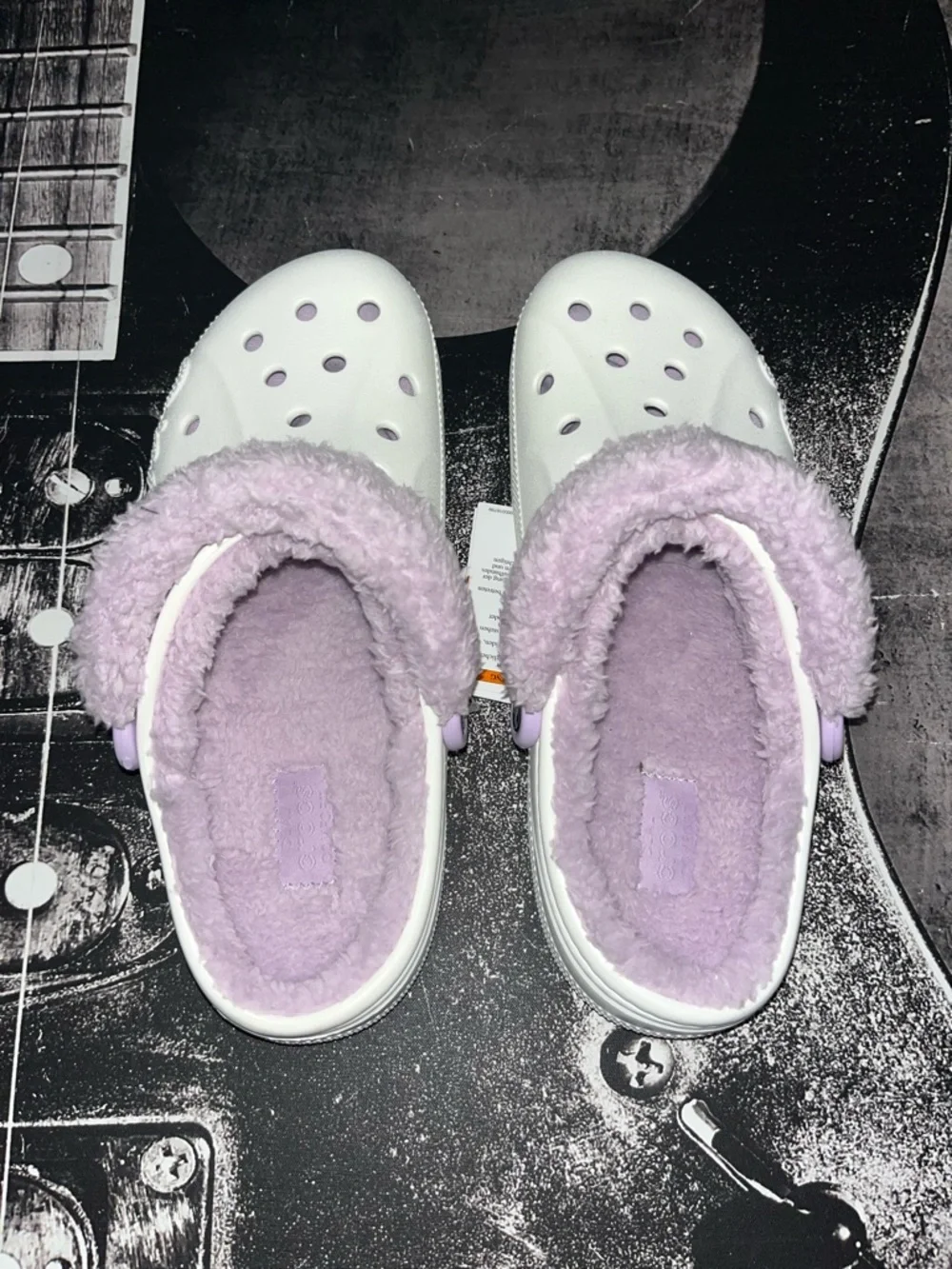 NWT CROCS
